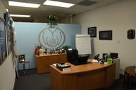 Agent photo gallery image