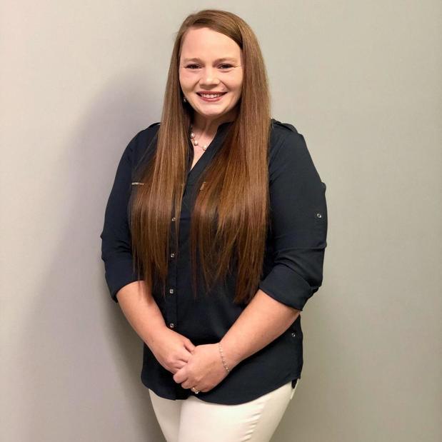 Christie Belue ? Christie Belue : Agent Photo