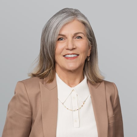 Rebecca DeCesaro Advisor Headshot image