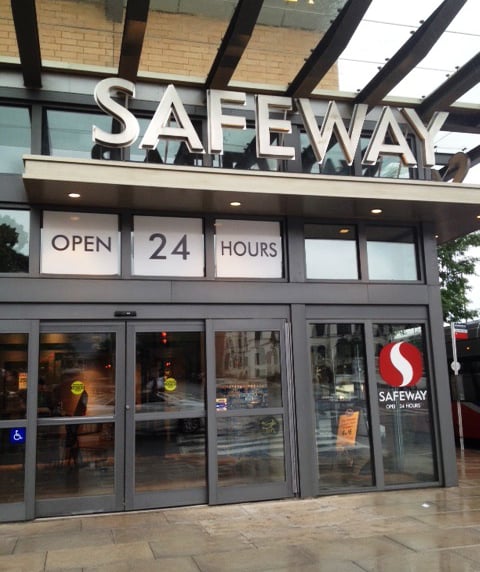 Safeway Store Front Picture at 490 L St NW in Washington DC
