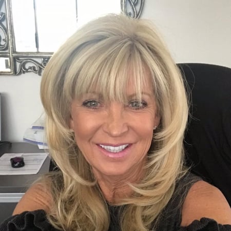 Allstate Insurance Agent Robyn LiCausi