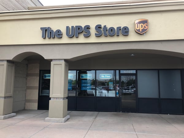 Fachada de The UPS Store Mesa Ridge Shopping Center
