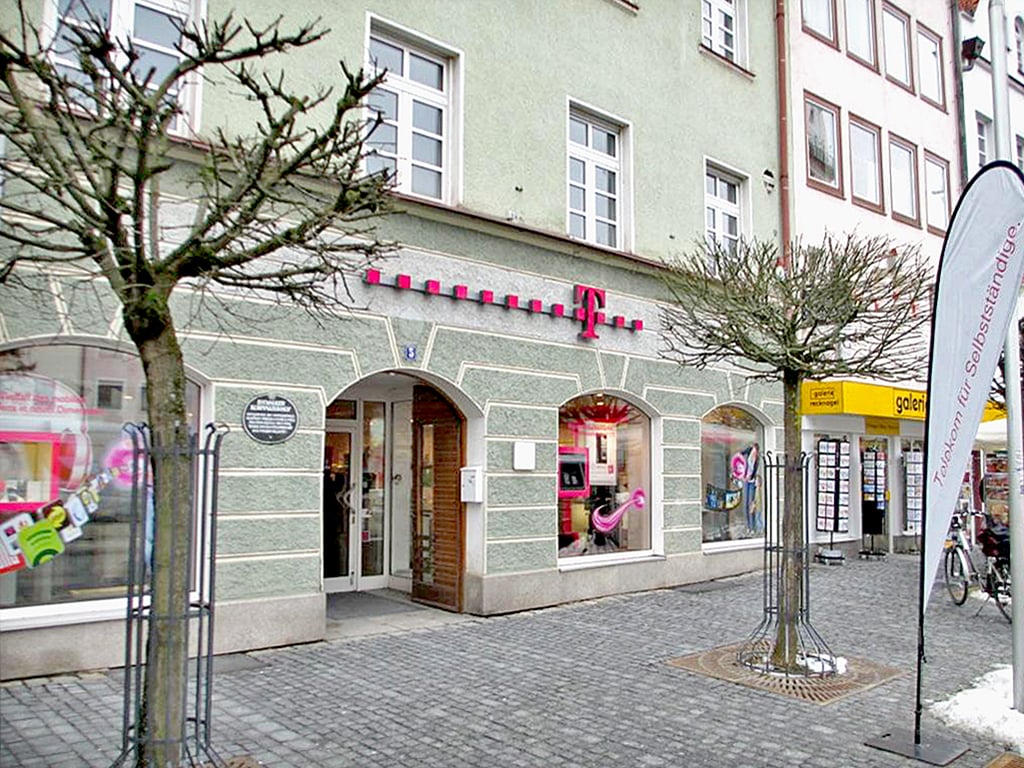 Store photo