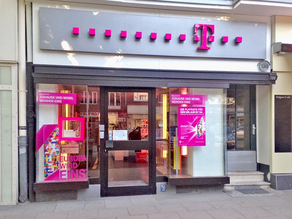 Store photo