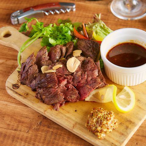 ●● MEAT ●●