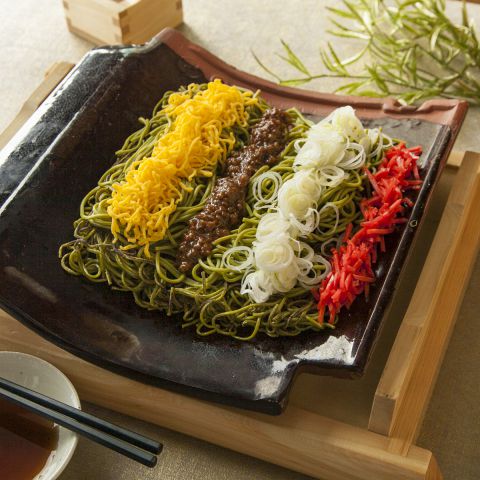 葵屋の瓦そば~灼熱瓦焼きスタイル~