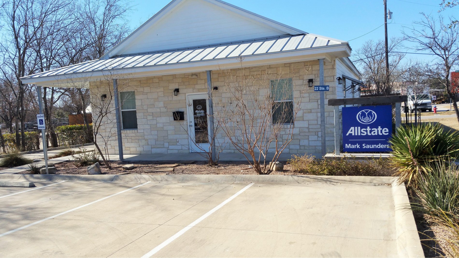 Allstate Agency
Corner of Chisholm Trail and Sam Bass Rd