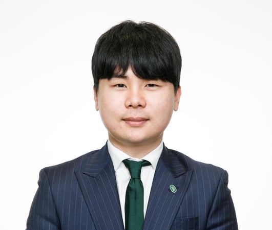 이소담's headshot