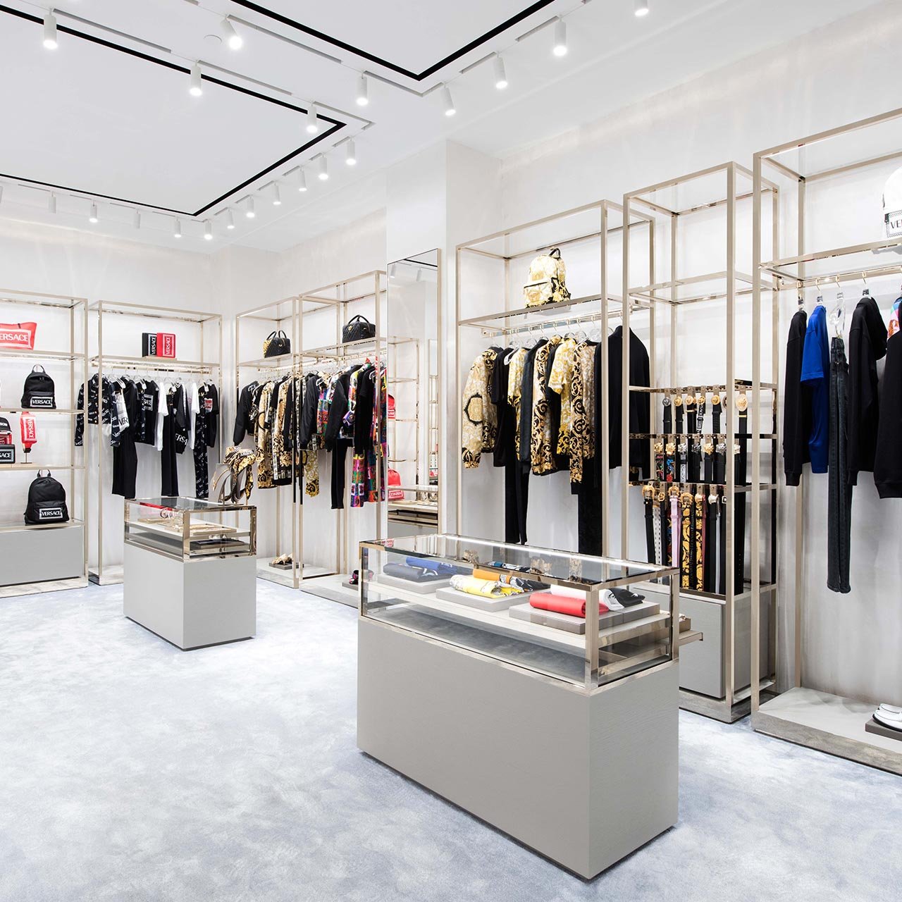 Versace Phuket Central Floresta Boutique