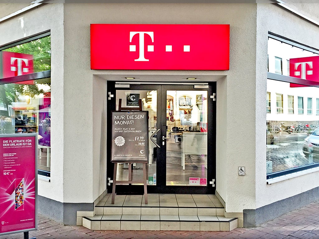 Store photo