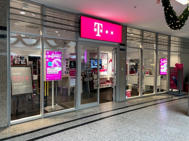 Store photo