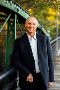 A headshot of Goosehead agent Randy McKee