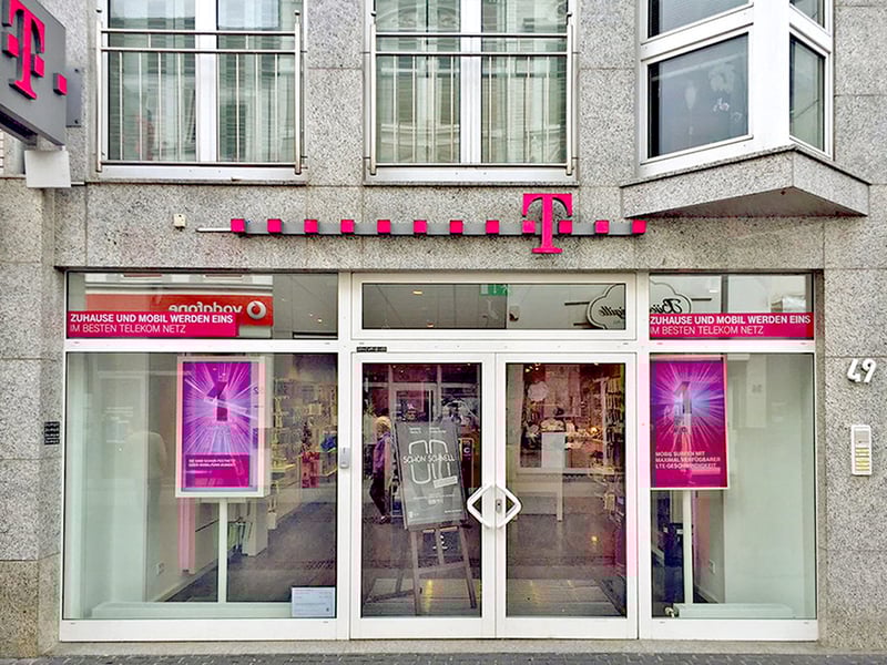 Store photo