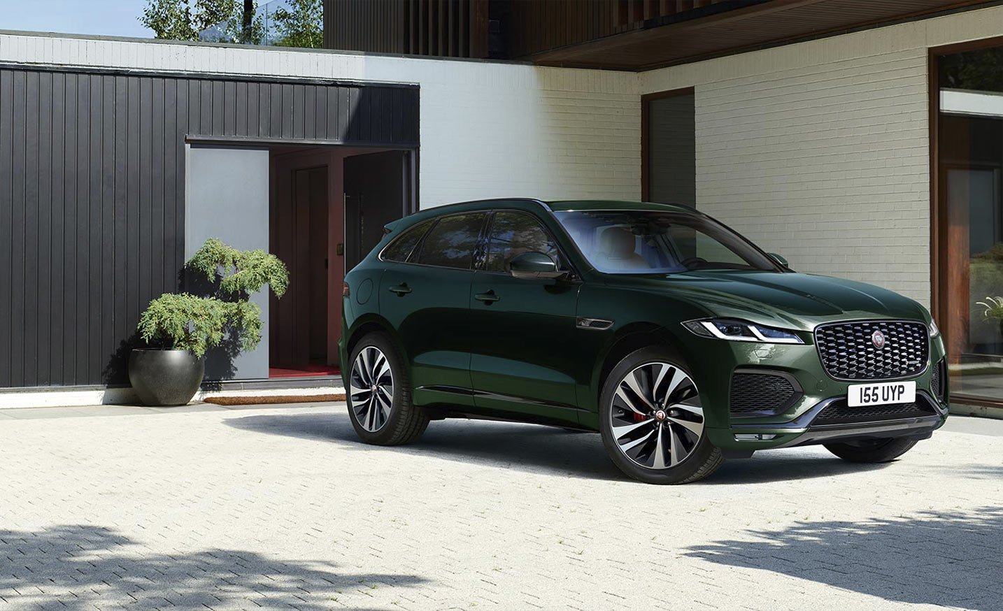 F-PACE R-DYNAMIC SV COLOUR EDITION