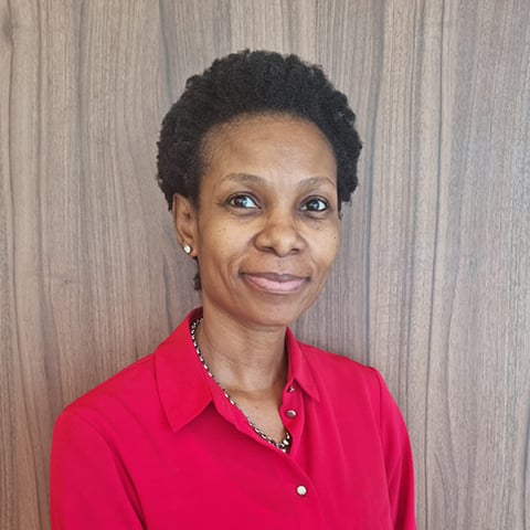 Thandi Khoele's headshot