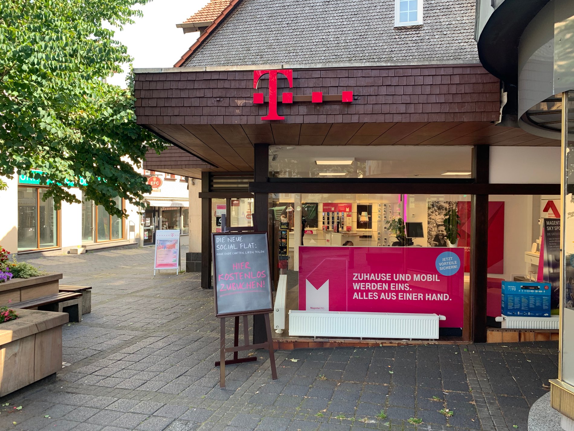 Store photo