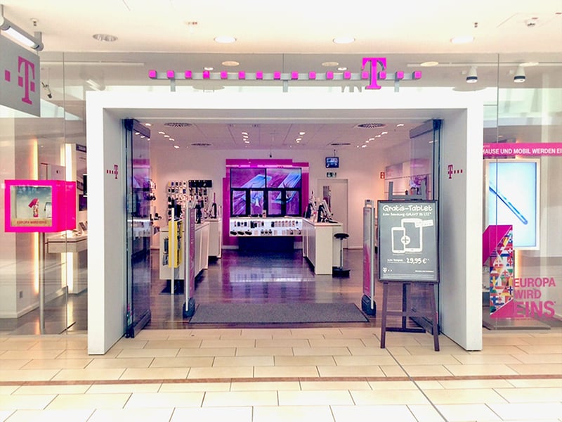Store photo