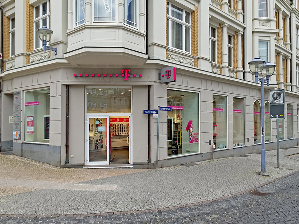 Store photo