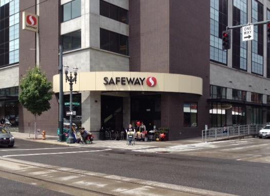 Safeway Store Front Photo at 1303 NW Lovejoy St in Portland OR