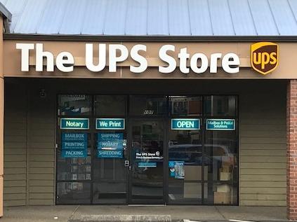 Facade of The UPS Store Tumwater