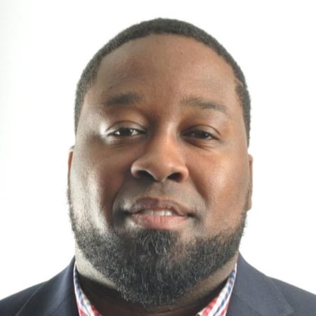 Agente de seguros de Allstate Nic Turner
