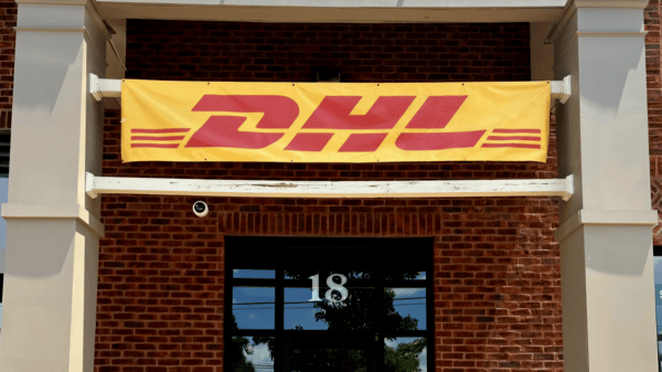 DHL hero section