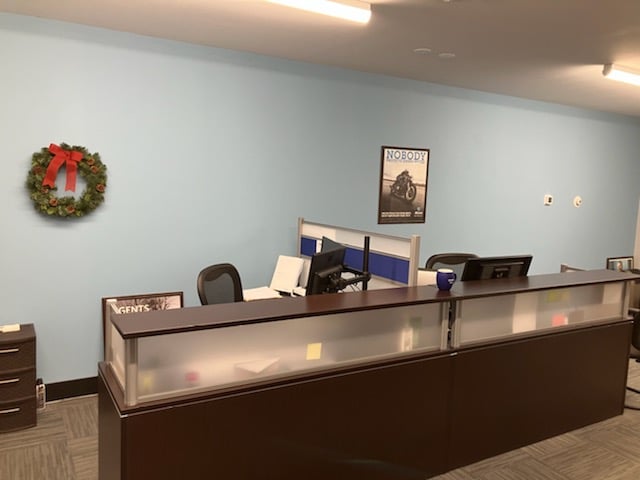 Sales and service desks