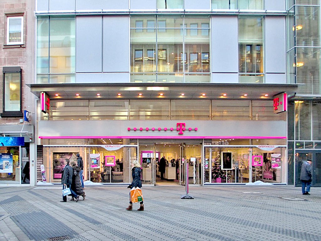 Store photo
