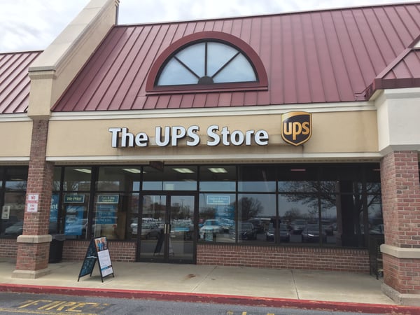 Facade of The UPS Store South Of Lancaster