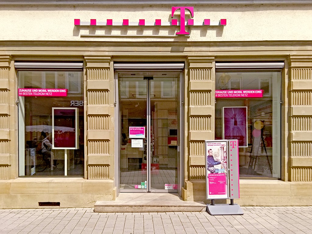 Store photo