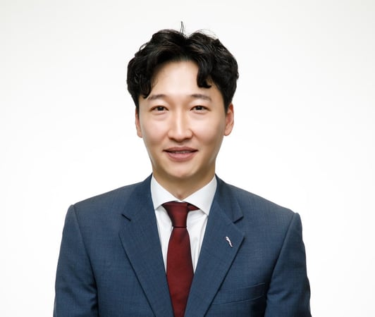 심민수's headshot