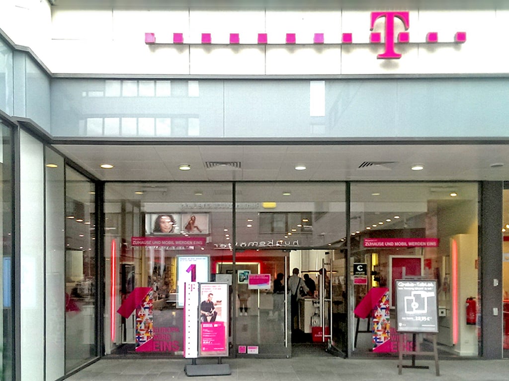 Store photo