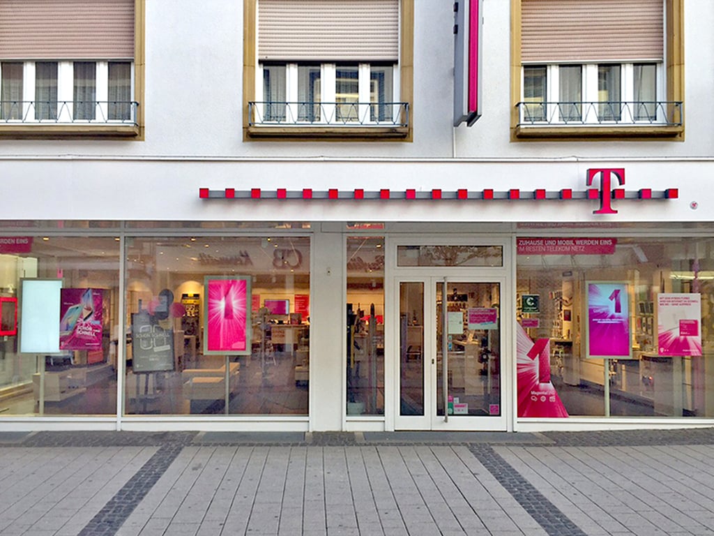 Store photo