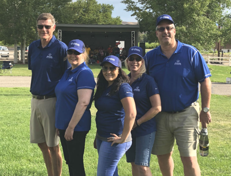 We volunteered for Mesa Youth Service and earned a $5,000 Allstate Foundation Helping Hands Grant to benefit the organization.