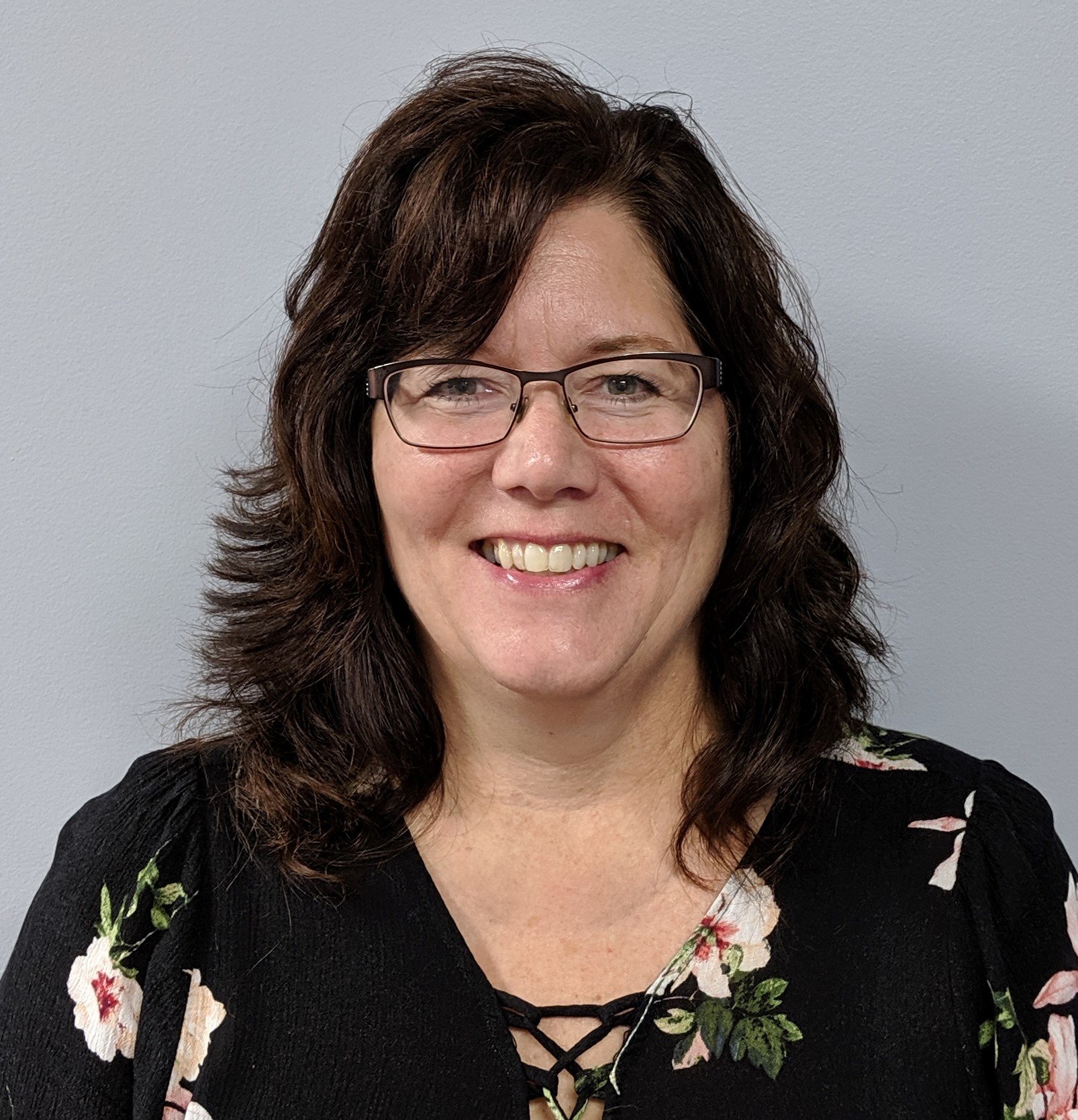 Photo of Julie Zirbes