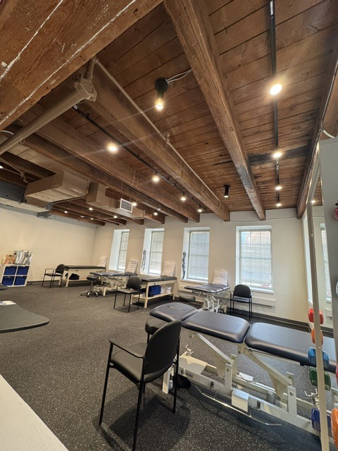 Bay State Physical Therapy - Fort Point in Boston, MA Treatment Space