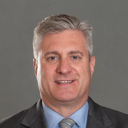 Agente de seguros de Allstate Michael Peters