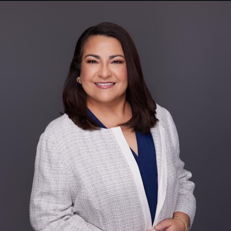 Photo of Renee Lofland
