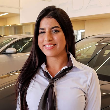 Stefhani Aparecida's headshot