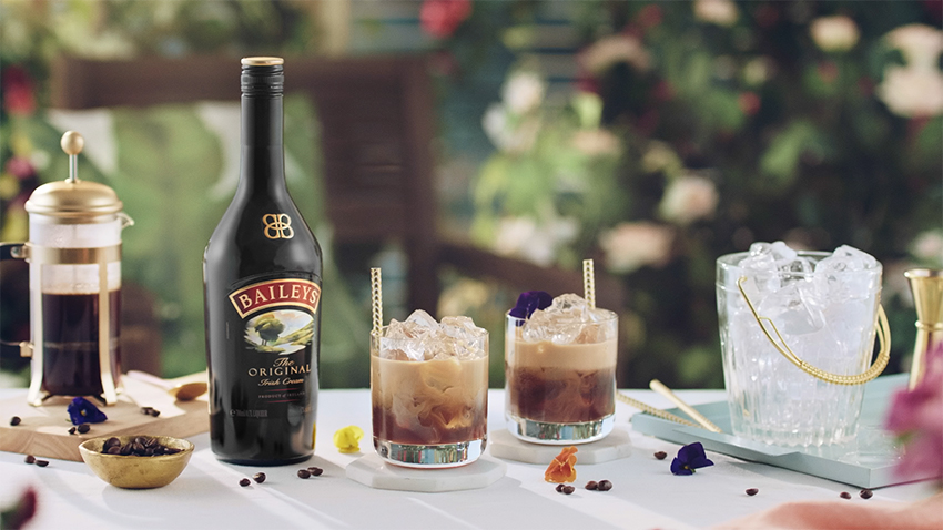 5 Simple & Delicious Cocktails with Baileys & Vodka