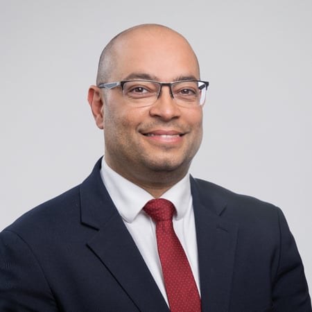 Carlos Manuel Mendez Advisor Headshot image