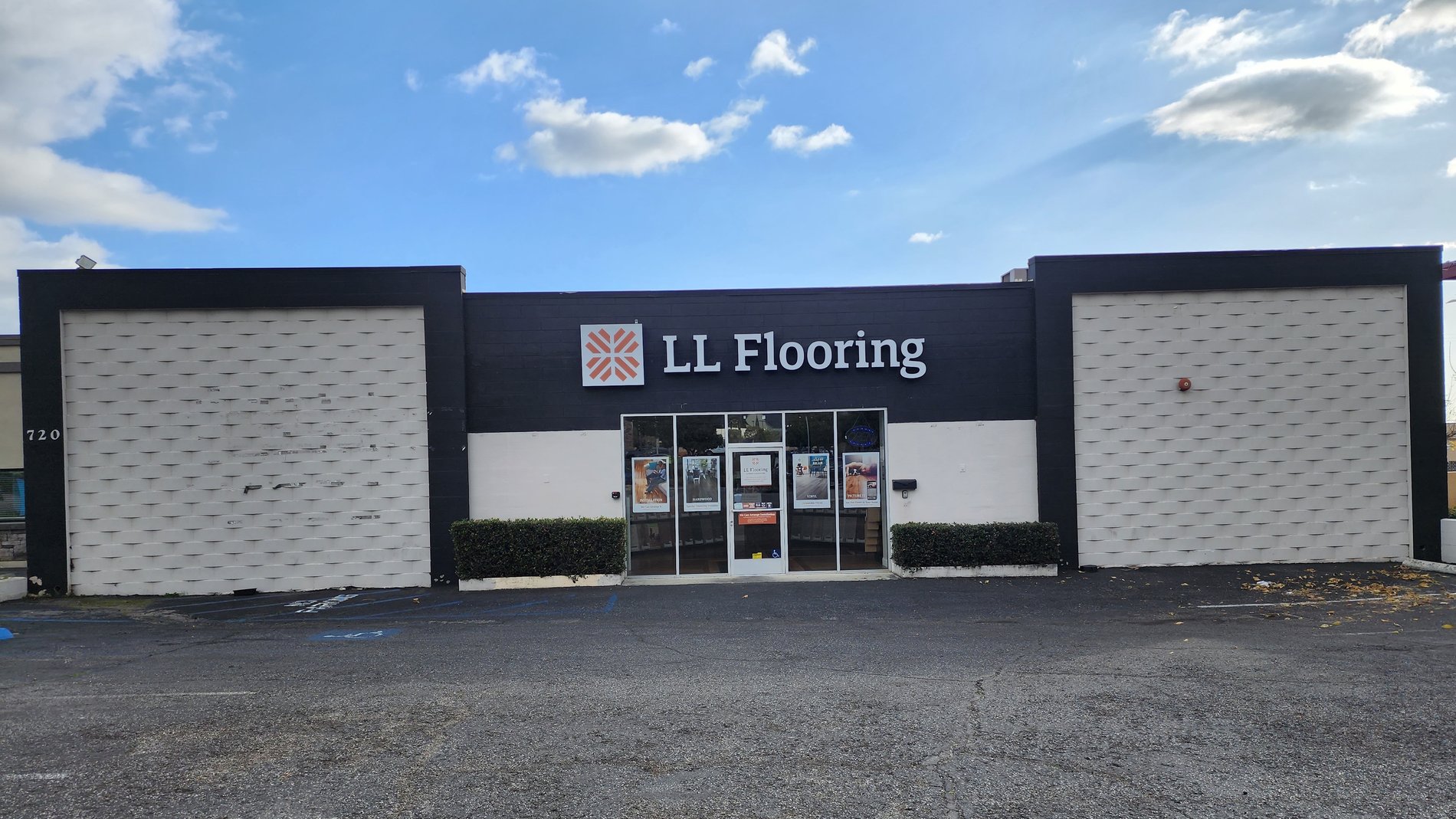 LL Flooring #1282 Monrovia | 720 E Huntington Drive | Storefront