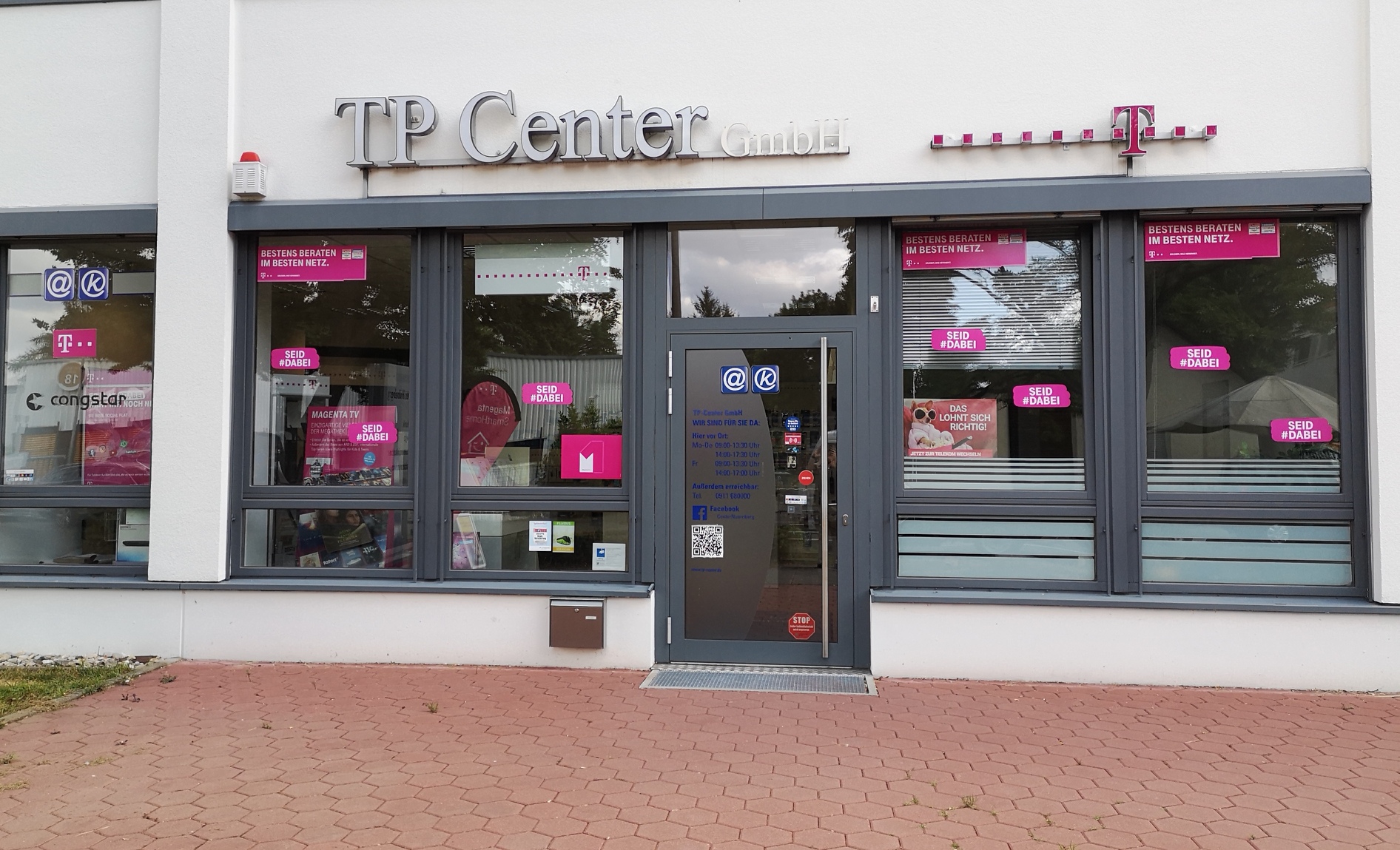 Store photo