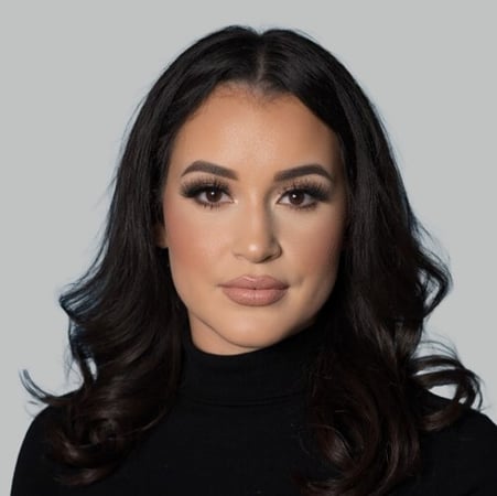 Emily Puebla Advisor Headshot image