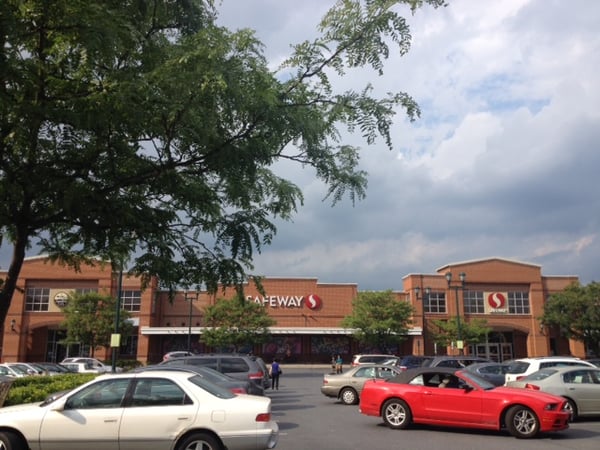 Safeway Store Front Picture at 14939 Shady Grove Rd in Rockville MD