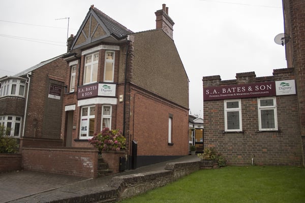 S A Bates Funeral Directors in Dunstable