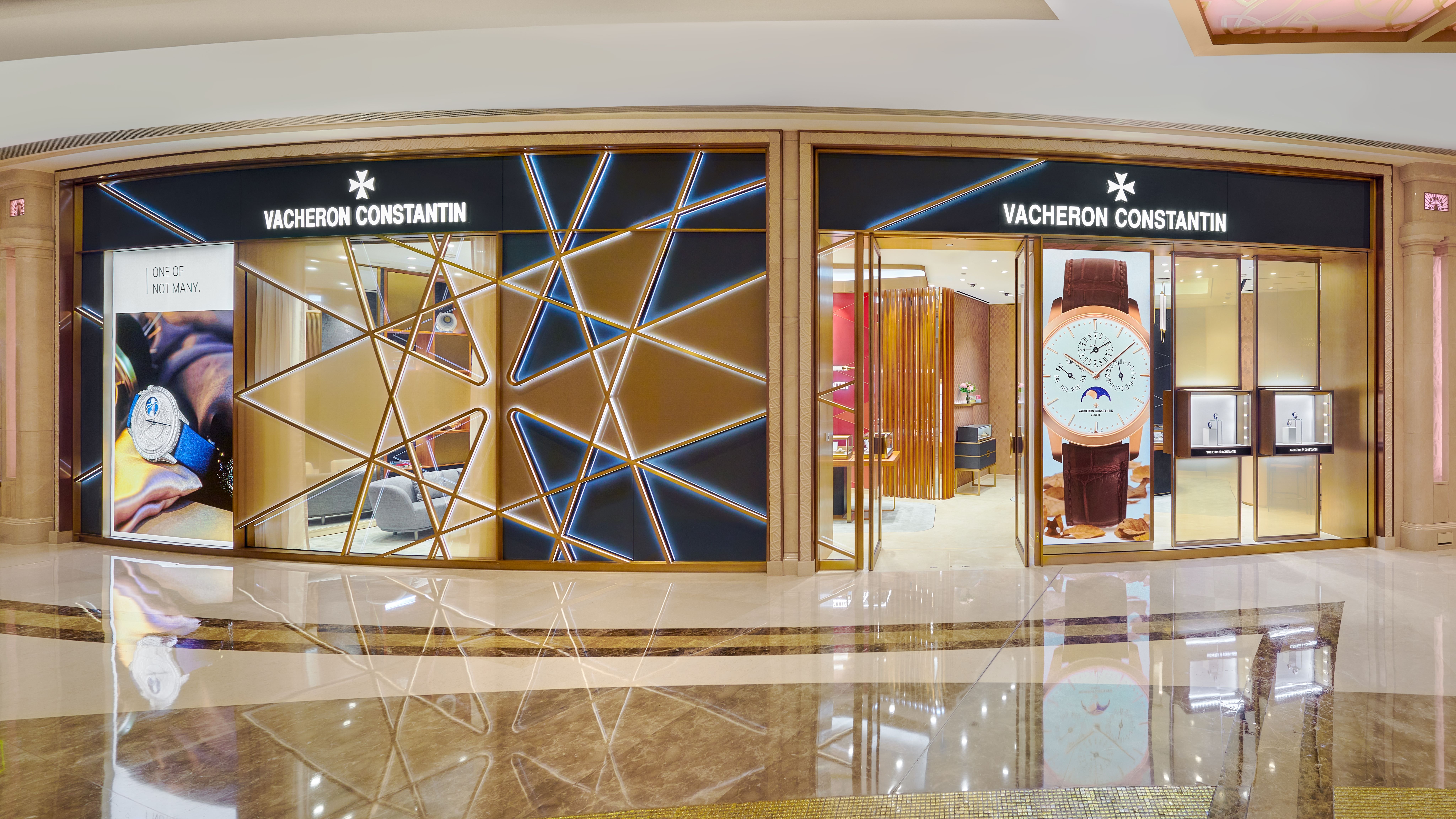 专卖店内部装潢