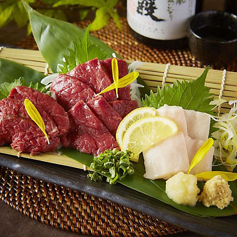 桜肉3種盛り(赤身、霜降り、こうね)