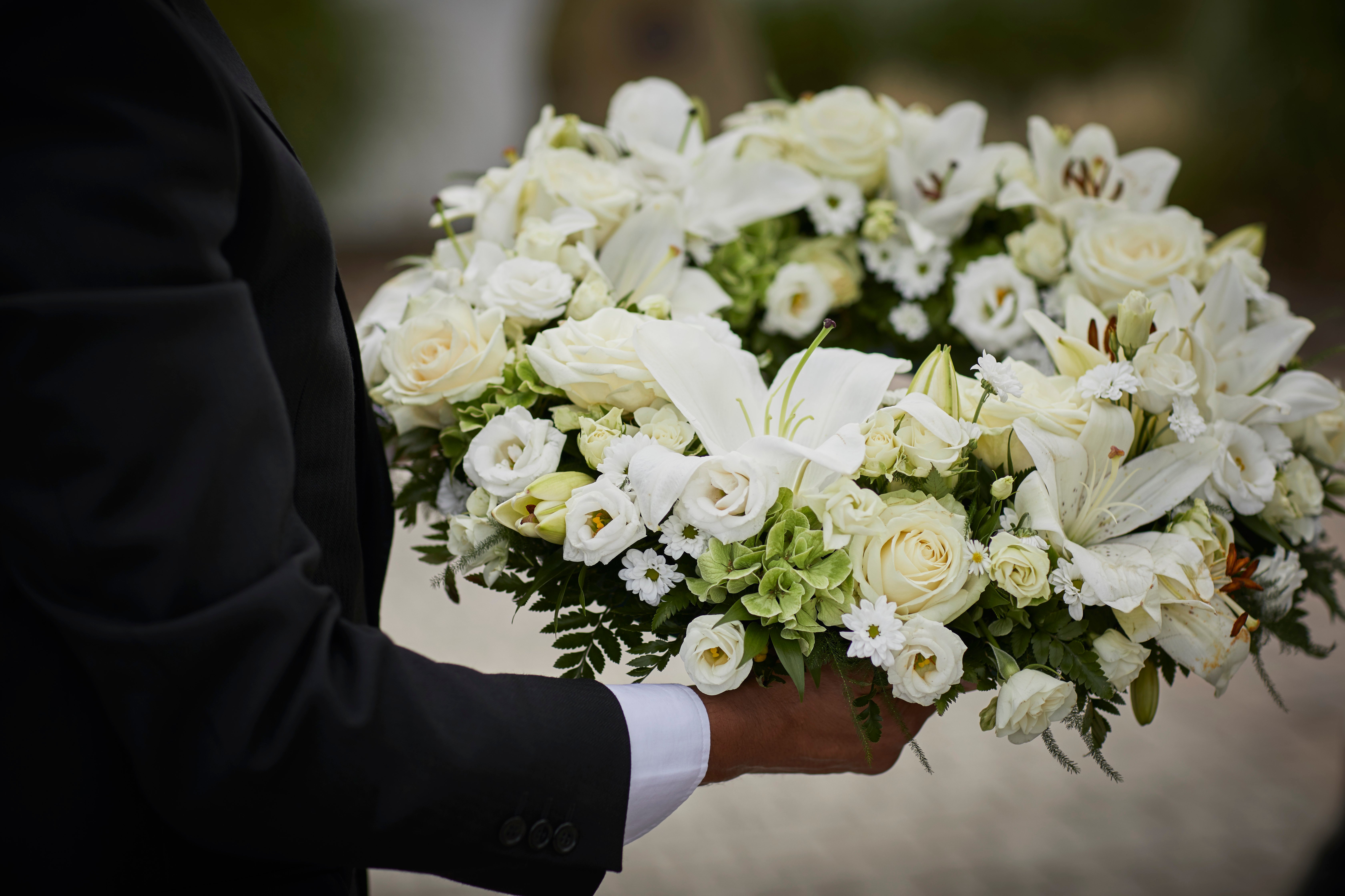E & M Newsome Funeral Directors in Shafton
