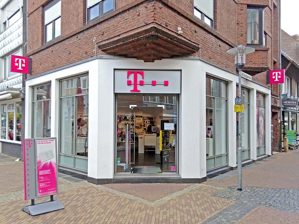 Store photo